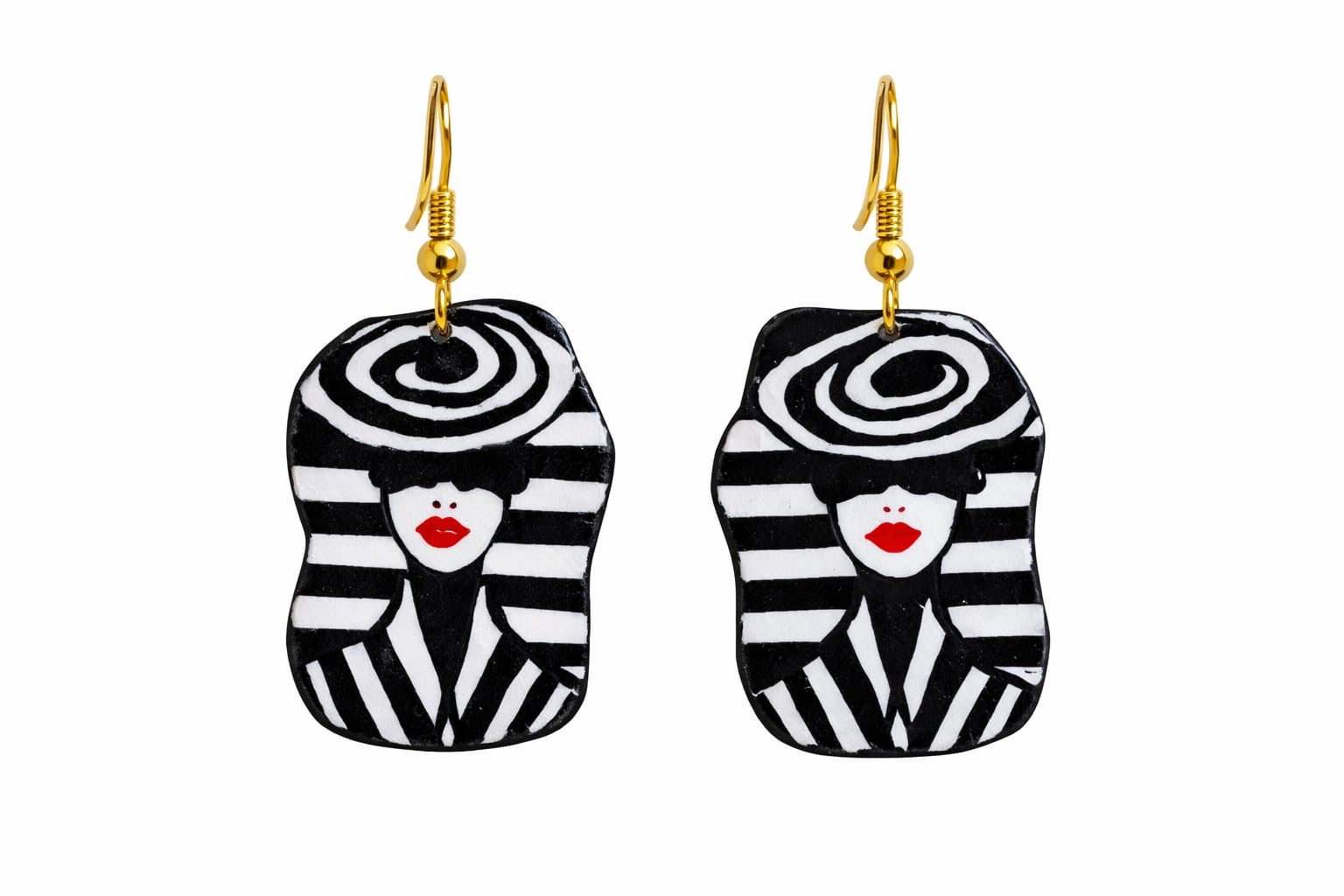 Hypnotic Muse Earrings