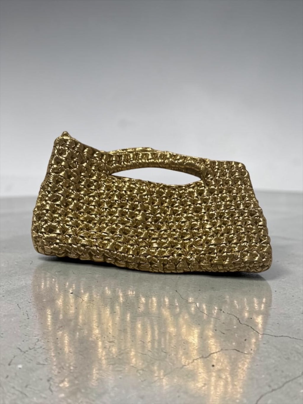 The Metallic Mesh Tote - gold