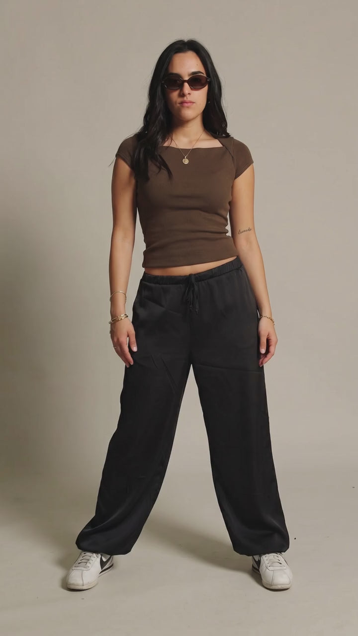 The Sarouel Satin Pants - Black